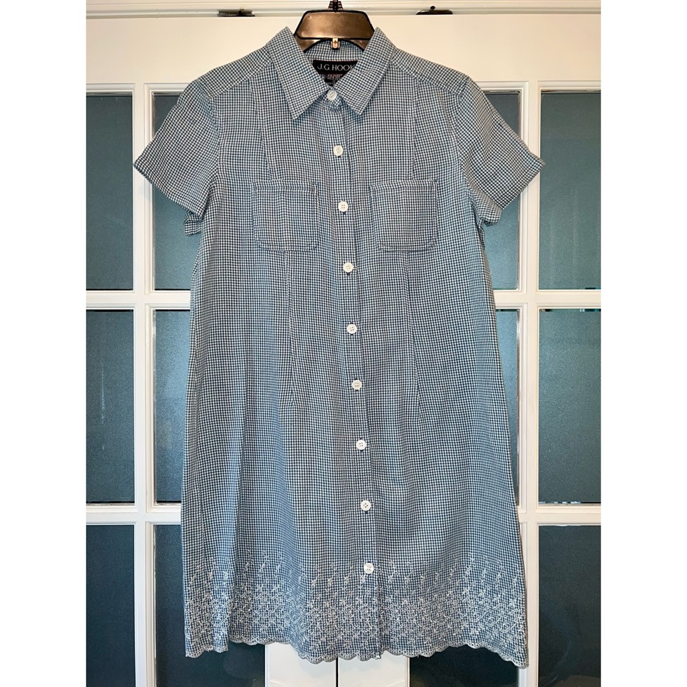 J. G. HOOK SHORT SLEEVE BLUE & WHITE GINGHAM DRESS WITH EMBROIDERED DETAILS 🤍💙
